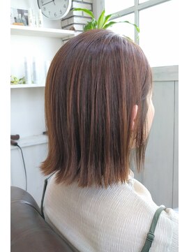 クッキー ヘアーアンドメイク(COOKIE Hair&Make) 【COOKIE】外ハネベージュ