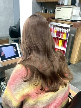 リラ バイ ミラ 新宿(LILA by MILA) ブラウンカラー/ブラウンベージュ/ベージュカラー