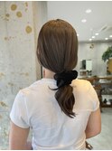 オリーブベージュ