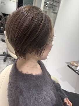 レヴリー(reverie) 白髪ぼかしハイライト縮毛矯正ストレートヘッドスパ30代40代