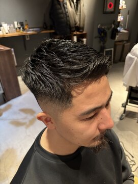 アンドワークス 2nd(&WORKS) クロップアップバング