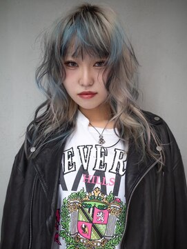 ギークス(GEEKS) 【GEEKS渋谷】ロングレイヤー/デザインカラー/冬カラー/前髪あり