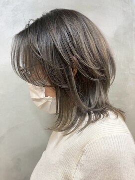 エリマ 調布(elima) 調布イルミナカラー レイヤーボブウルフショートカットベージュ