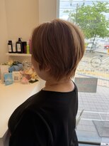 ビーアップヘアー(be:up hair) 夏カラーショートボブミルクティーベージュ