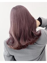 一度はやってみたいダブルカラー♪フルブリーチを活かしたデザインカラーもご案内できます◎バレイヤージュ