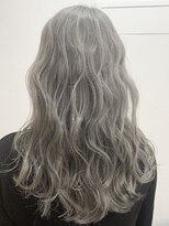 ラビス 浦和(Lovis)&nbsp;デザインカラー/レイヤーカット/ウェットヘア/夏のヘアアレンジ