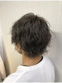 メタリックグレージュ