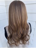 ロング×ブロンドベージュ