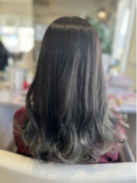 オッジ ヘアー 深谷店(Oggi Hair) アッシュグレージュ