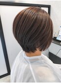 ショートボブ