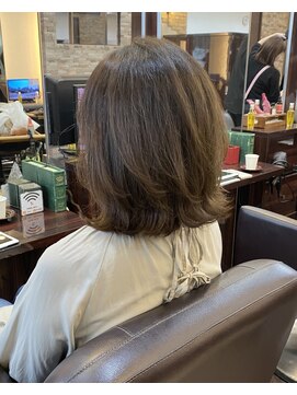 キャラ 池袋本店(CHARA) 大人可愛いくびれ外ハネボブ◎アッシュベージュ【池袋/くびれ】