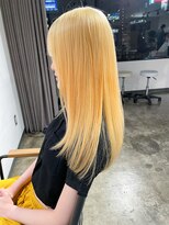 ニュート(Neut )&nbsp;ブロンドカラー/ケアブリーチ抜きっぱなし/金髪ハイトーンカラー