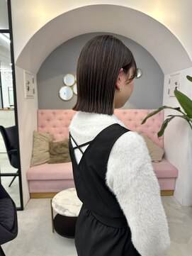 サンド 大阪梅田(sand) @morii_sandボブウルフ/黒髪/ネビージュ/小顔/ワンレン/大阪梅田