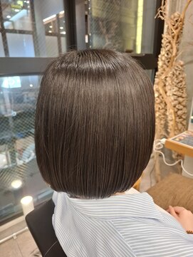  リュクスバトーバイトリコ 船橋南口店(Luxe BATEAU by tricot) 王道ボブ