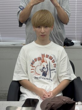 ペレ 渋谷(PELE) MEN’S HAIR/ブルーブラック/フェザーパーマ/渋谷