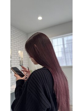 ダイアモンドリリー(Diamond Lily) MEN’S HAIR/ブルーブラック/フェザーパーマ/一宮