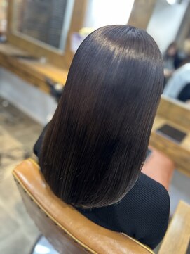 ニューラインギンザ(New-Line 銀座) 艶髪セミロング