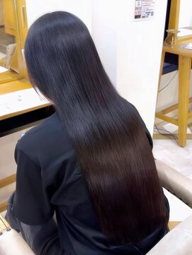 ラビスモア(Lovis moa) 上尾/ダブルカラー/ブリーチ無し/レイヤーカット/韓国