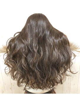 グランジュ 梅田店(GRANZE) 艶ロング☆アッシュベージュ