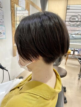 ウタ(uta) スッキリ刈り上げ女子！