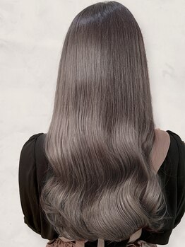シオンヘアー(sion hair)の写真/"髪に潤い"が欲しい大人女性から好評のsion【髪質改善カラー】で、求めていた艶髪に♪