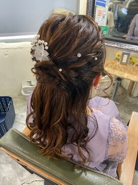 リエラ 新宿(RIERA) ヘアセット/ヘアメイク/巻きおろし/逆毛/卒業式[新宿/新宿駅]