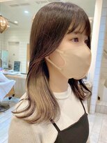 ネオリーブ アンド 渋谷店(Neolive &)&nbsp;斜めバング/グレージュカラー/シルキーベージュ/韓国/渋谷