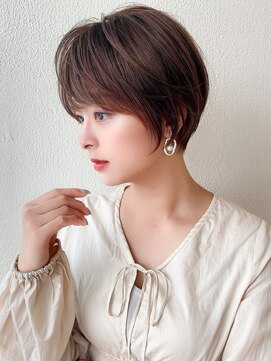 アフロート ディル(AFLOAT D'L) 大人かわいい 小顔 ショートボブ ひし形シルエット グレージュKI