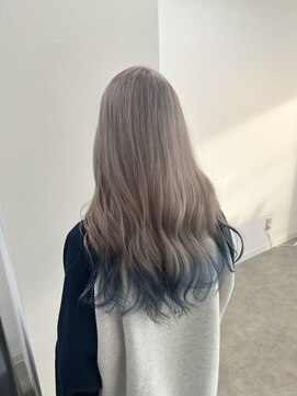 エン(En) 【日名田】ホワイトベージュ&水色