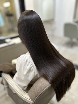 ブランニューイヴ 生駒店(Brand new eve) 艶