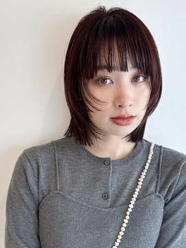 ローネス(LONESS) 切りっぱなしボブ　外ハネボブ　レイヤーボブ　シャギーボブ