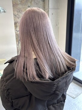 ソル ジングウマエ(SOL JINGUMAE) ハイトーンカラー顔周りレイヤーカットデザインカラーベージュ