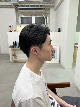 リビング 津田沼(LIVING) 韓国マッシュ/センターパート/トランクスヘア/スペインカール