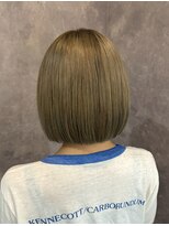 ヘアーズベータ(Hairsβ) 大人気ミルクティーカラー×タッセルボブ