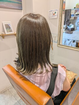 レインボー(Rainbow) オリーブグレージュ☆切りっぱなしロブ