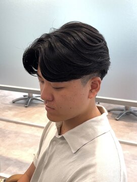 ジーナ 天神(Zina) 【Zina】メンズ/韓国/センターパート/縮毛矯正/福岡/天神/大名