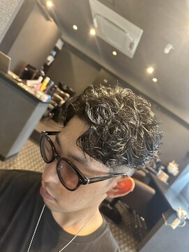 ワールドシップモトマチ(WORLD SHIP MOTOMACHI) かきあげパーマ