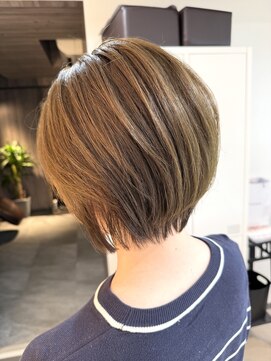 ラフテル(RAFTEL) グラデーションボブ