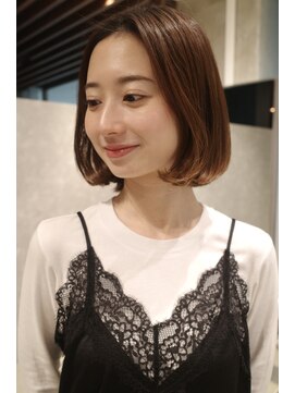 ビュートリアム 南青山(BEAUTRIUM) フレンチボブ前髪なしボブ大人ボブ癖毛ボブ海外ボブ表参道30代