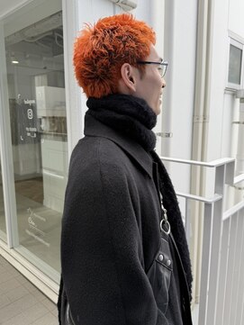 PARKiiiNG 心斎橋　ブリーチ/ダブルカラー/パーマ/メンズ【パーキング】 刈り上げセンターパート