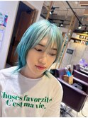 ミントグリーン