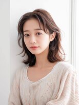 アーダー(ADER) 顔周りレイヤー×美人ワンホンミディ
