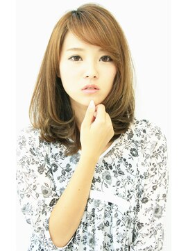 ラグエル(RAGUEL) 【30代40代50代】 動きのある重めレイヤースタイル☆