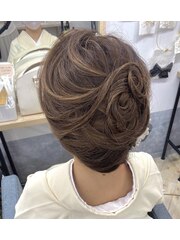 【ヘアセットサロンfrst】結婚式・二次会・パーティーヘアセット