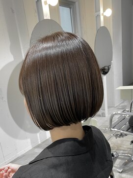 ストレータ バイ マリオ(Strata by mario) ＜宮本＞ミニボブ×シークレットハイライト