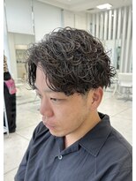 エース 岡崎店(Ace)&nbsp;波巻きパーマ　ツーブロック　センターパート