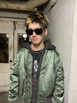 ロイジー(roijir) スパイキーショート×ポイントブリーチ