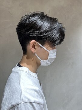 ニコ トウキョウ ヨコハマ(nico) センターパート/ニュアンスパーマ/メンズスタイル