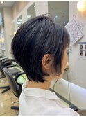 ふんわり軽めのレイヤーショート