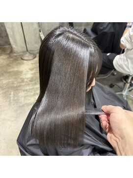 サロンドミルク 原宿(salon de MiLK) 【原宿　明治神宮前】髪質改善と艶カラー　ダークラベンダー